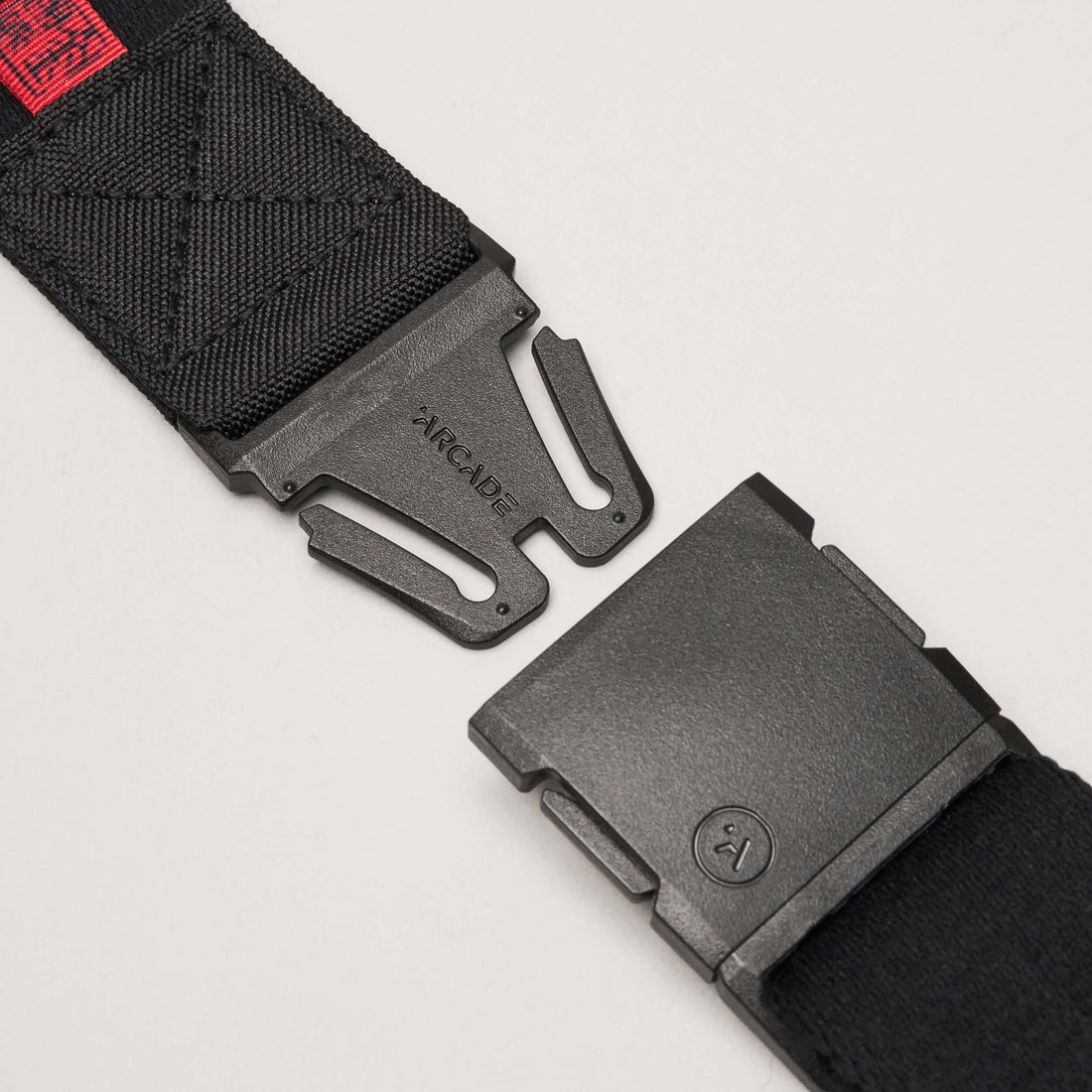 RidgeJimmyChin-BlackRed-UA-NRCFJC3-010-Buckle-1