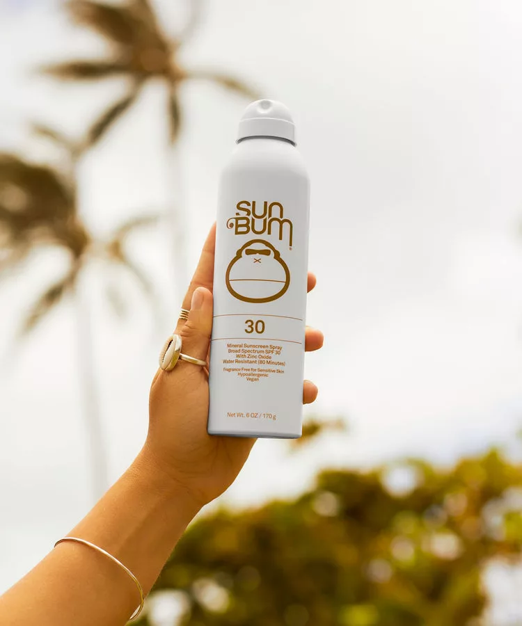 SB_Hawaii_Product-Lifestyle_Sun_Mineral-SPF-30-Spray_01_900x900-jpg