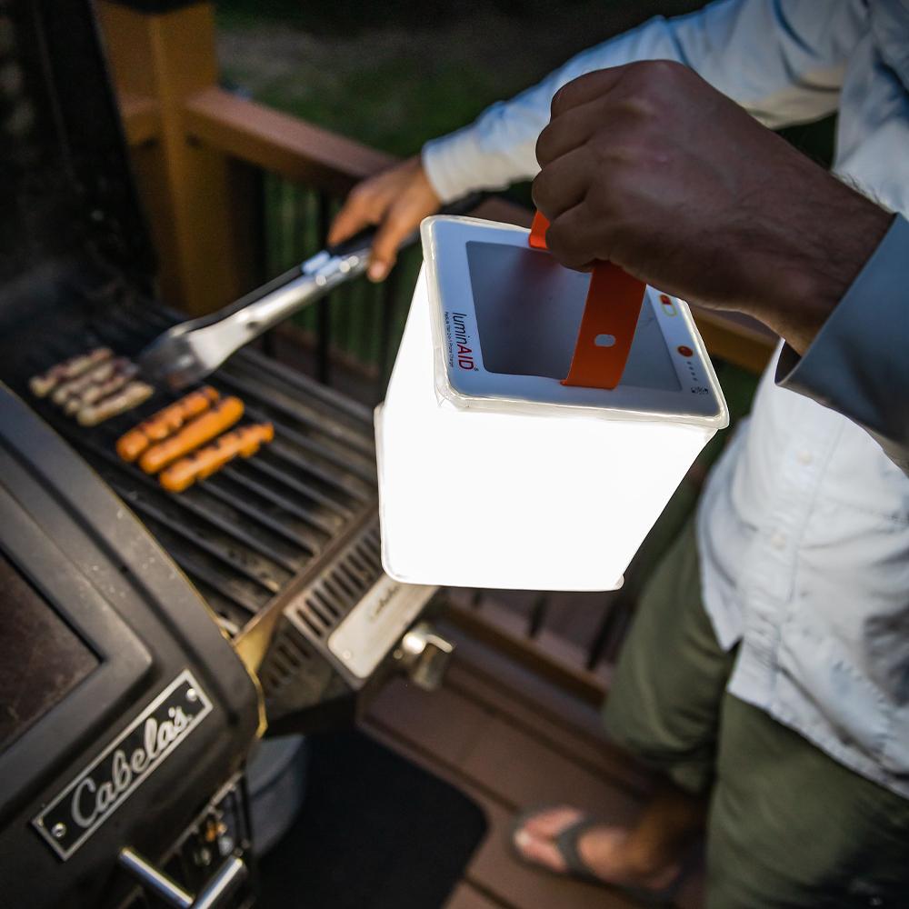 PLTNRLifestyleImage_whiteLEDgrilling_square_1000x