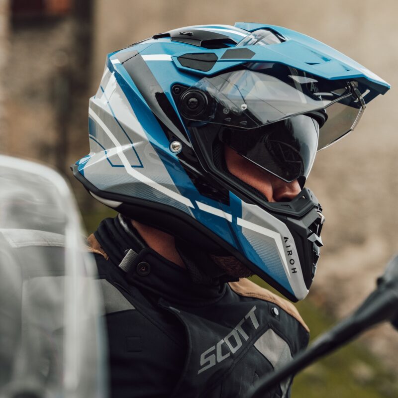Airoh-Commander-2-Mavick-Motorcycle-Helmet-Cerulean-Blue-Lifestyle-1[1]